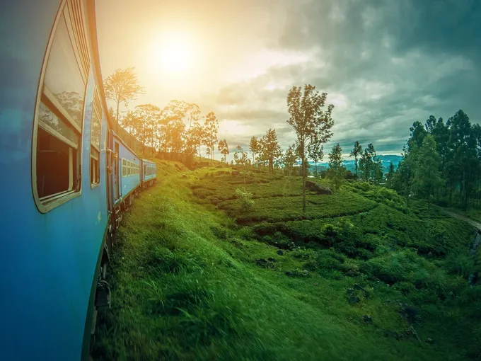 go-pro-ella-to-kandy-sri-lanka