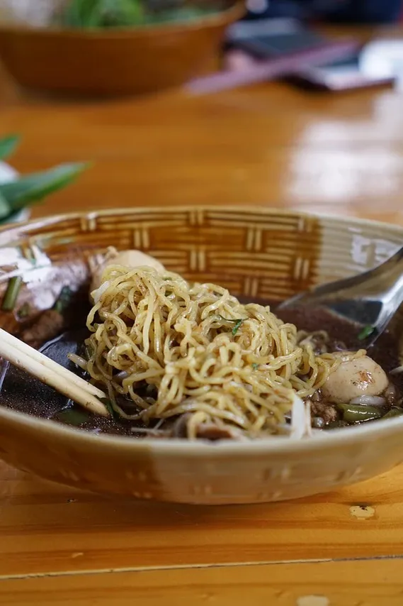 10-foods-you-must-try-in