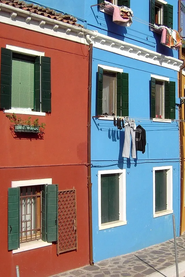 Murano and Burano Pinterest pin