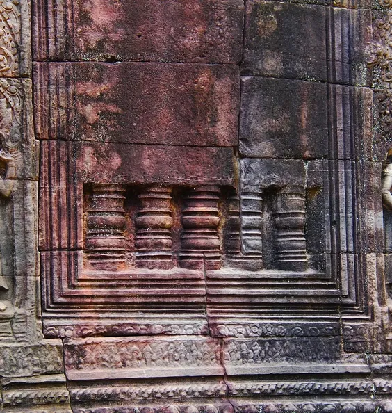 Some unique carvings of the Hindu gods on the walls of the temple