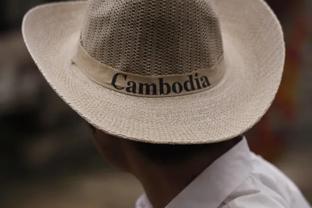 The killing tree killing fields cambodia